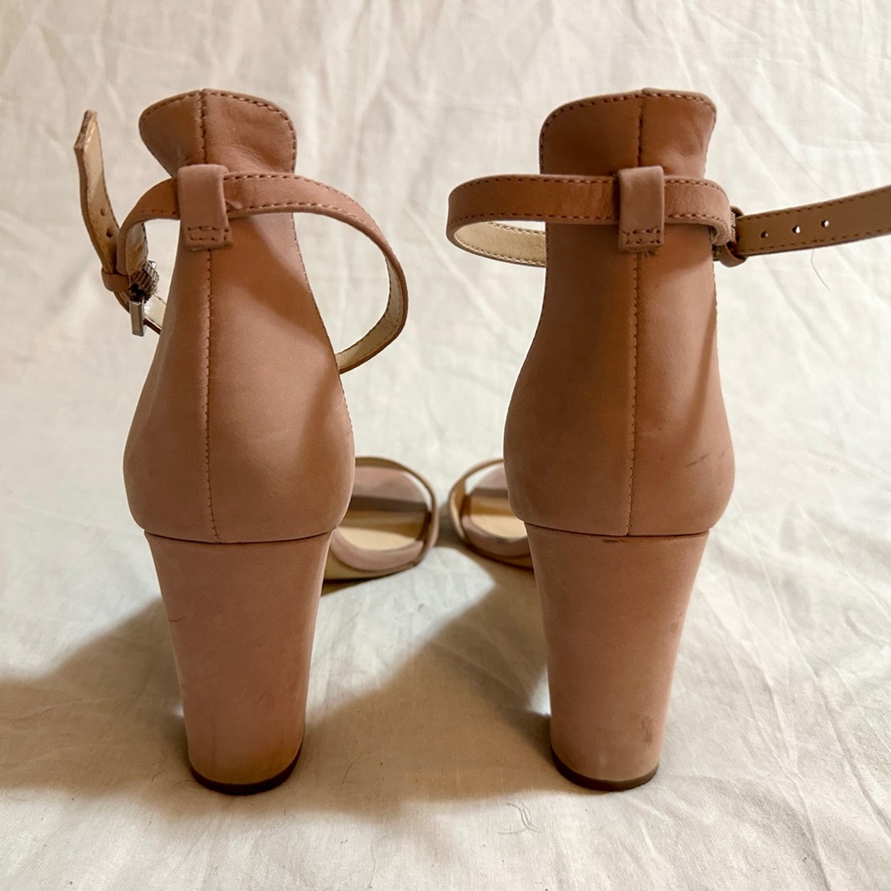 Vince Camuto Corlina Block Heels size 7.5 - Picture 6 of 9